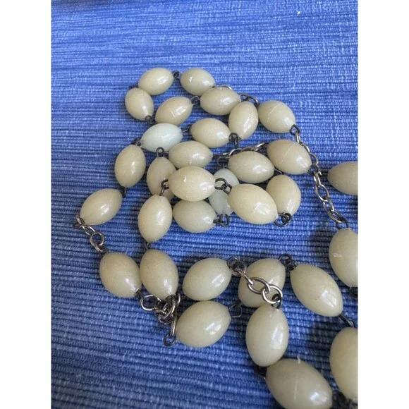 Vintage Italy Stamped Catholic Rosary Ivory Celluloid Oval Beads Madonna Center - Picture 6 of 8